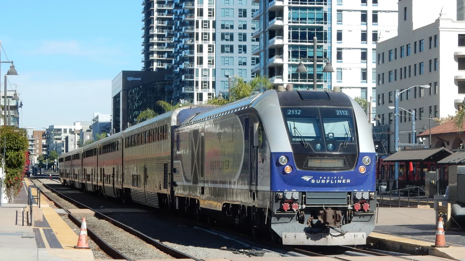 Pacific Surfliner passenger train arriving at a San Diego station